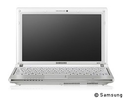 Klein, leicht, mobil im Internet: Netbooks wie das NC10-anyNet von Samsung sind der Renner auf dem Markt